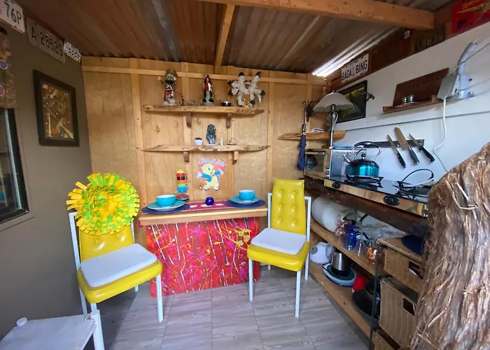 Camp Tiny House *